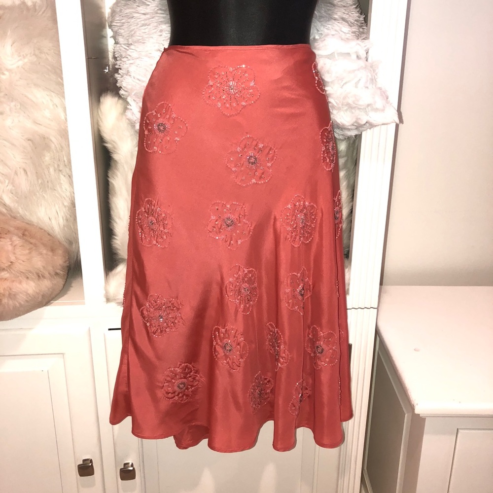 WD-NY Skirt